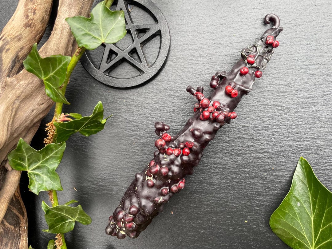 Ceridwela REVENGE & JUSTICE™ Witch Bleeding Ritual Candle, Spells for ...
