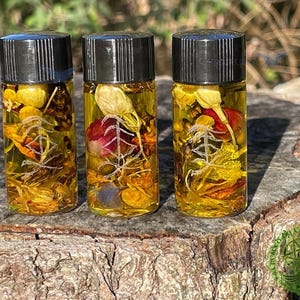 CERIDWELA'S LOVE ATTRACTION Elixir™, Handmade with Herbs, Essential Oils, Crystals, Love Spells, Passion, Romance, Love Potion Elixir