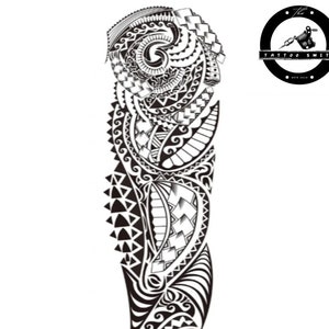 Mutiges Tribal Tattoo - Geben Sie ein Statement mit auffälliger Kunstfertigkeit ab