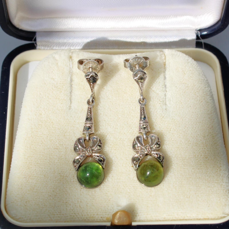 Dew Drop Threader Earrings in Sterling Silver