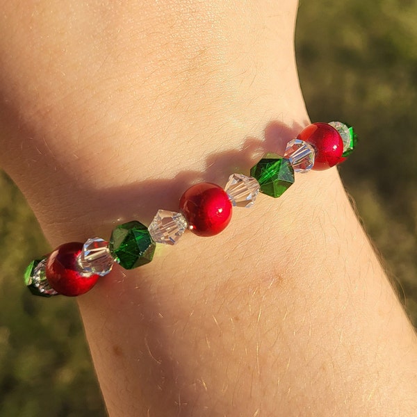 Red, crystal green, and transparent crystal bracelet| 7 1/4 inches, loose, comfortable bracelet| Christmas Ornament Bracelet