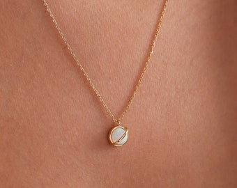 White Fire Opal Planet Pendant Necklace, Saturn Necklace, Celestial Necklace,Minimalist Opal Pendant Necklace, Gift for Her, Mom Gifts