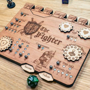 Fighter Character Tracker: DND Wooden 5e Spell Slots Stat Sheet