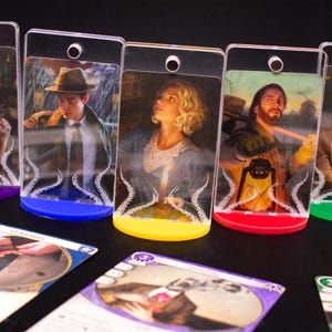 Porte-cartes d'investigateur haut de gamme Compatible avec l'horreur d'Arkham LCG - Acrylique avec code couleur
