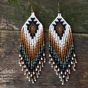 Glasperlen Ohrringe | türkis Ohrringe | Perlenarbeit | rocailles perlen schmuck | lange Ohrringe | einheimischer Stil | Boho Ohrringe | Ethno-Schmuck