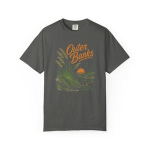 Camiseta de Outer Banks, camiseta de vacaciones de OBX, camiseta del faro de Cape Hatteras, camiseta de playa de Coastal Dunes, camiseta de viaje de Salt Air, costa de Carolina del Norte Pepper