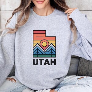 Sudadera unisex retro de esquí y snowboard de Utah Mountain, jersey de cuello redondo de invierno colorido y vibrante, regalo para amantes de la montaña, ropa de esquí de montaña.