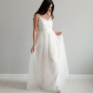 CLOUD - Minimalist tulle bridal gown