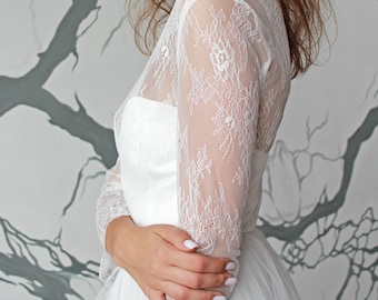 STAR - Brautkleid aus Spitze mit Tüllrock
