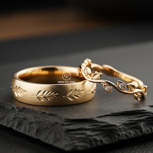 2pcs Leaf Design Unique Couple Ring Set, Round Moissanite Women Ring, His And Her Wedding Ring, 14K Gold Matching Promise Ring For Couple