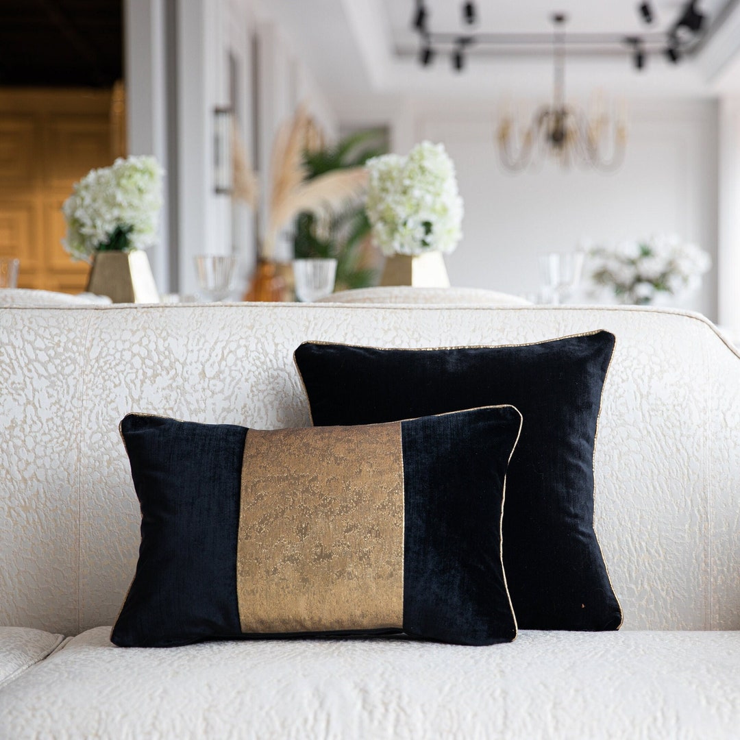 Black and Gold Luxury Throw Pillow Covers, Velvet and Woven Fabric, Set ...