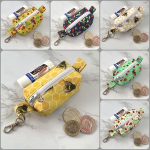 Mini sac à main à fermeture éclair fait main en tissu abeille/cadeau en tissu abeille/porte-monnaie carré/étui pour écouteurs/rouge à lèvres baume à lèvres porte-clés porte-clés/porte-gâteries pour chien