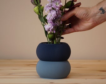 Stackable vase ONA - Customizable with glass insert