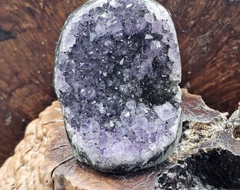 Amethyst Geode  Purple stone, metaphysical 11.25 oz  geode quartz cluster crystal specimen