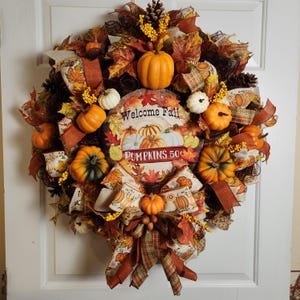 Fall Pumpkins Wreath, Autumn Decor, Fall Decor, Front Door Wreath, Wall Decor, Door Decor, Pumpkin Decor, Deco Mesh Wreath, Fall Wreath