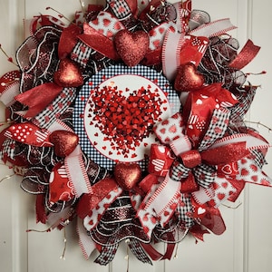 Valentine Hearts Wreath, Valentine&#39;s Day Front Door Wreath, Red Hearts Decor, Valentine Gift, Deco Mesh Wreath, Door Wreath, Wall Wreath