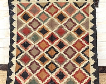 Handwoven Wool Jute Kilim Rug: Traditional Indian Dhurrie