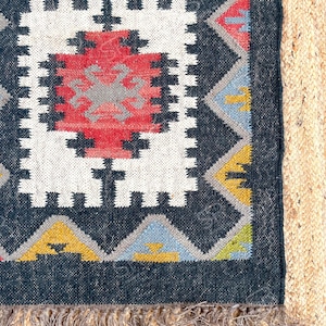 Kilim Rug, Handwoven, Wool and Jute Rug Handmade, Kilim Dhurrie Rug, Traditional Indian jute Area rug