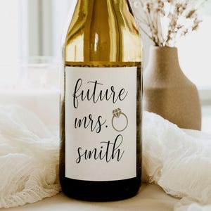 Custom Future Mrs Wine Label Template - Bridal Shower Gift, Bride to Be Wine Sticker, Engagement Annoucement, Bachelorette Decor, Download