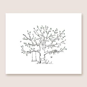 Könnte beinhalten: Eine Schwarzweiß-Zeichnung eines Baumes mit einer Schaukel, die an einem Ast hängt. In der Zeichnung sind kleine Vögel und Schmetterlinge zu sehen.