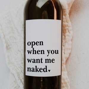 Etichetta divertente per vino di San Valentino - Apri quando mi vuoi nudo - Regalo di download immediato per lui, fidanzato o marito