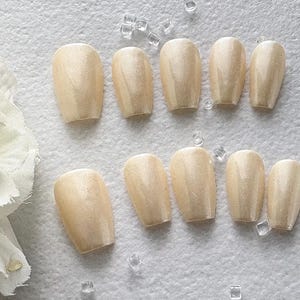 Butter Yellow Chrome  Press On Nails - Gel-X