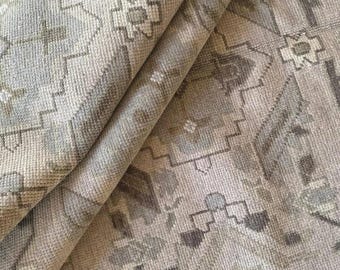 Handgeknoopt wollen oushak-tapijt – lichtbeige oosters tapijt
