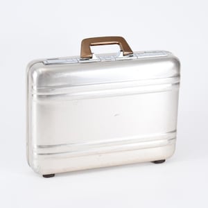 Mallette Halliburton vintage Zero I Années 1970 I Sac en aluminium du milieu du siècle I Design industriel I Ère spatiale
