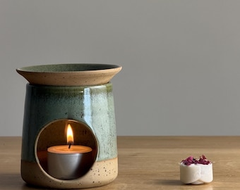 Handmade Stoneware Light Green Oil Burner | Artisan Candle Holder | Ceramic Oil Melter | Pottery Wax Melt Burner| Essential Oil Aromatherapy