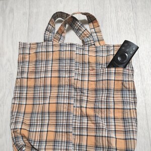 Cartera grande, TOTE, Bolso camisa forrado, Hecho a mano, Reciclado, Único en su tipo.
