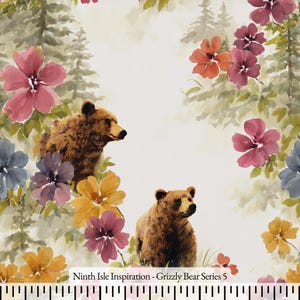 Może przedstawiać: Akwarelowa ilustracja przedstawiająca dwa brązowe niedźwiedzie grizzly pośród kolorowych kwiatów i drzew iglastych. Projekt zawiera różowe, fioletowe, żółte i niebieskie kwiaty, z tekstem "Ninth Isle Inspiration - Grizzly Bear Series 5".