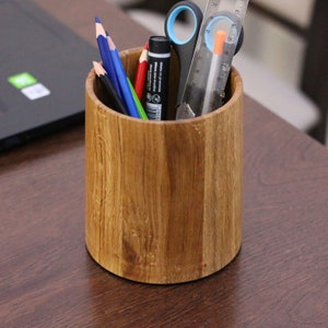Handmade Oak Pen Holder: Wooden Desk Organizer
