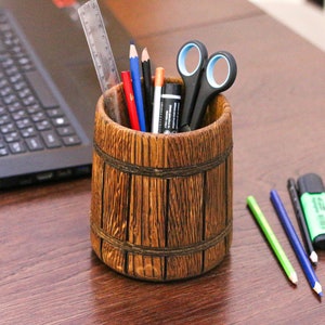 Handmade Oak Pen Holder: Rustic Desk Organizer