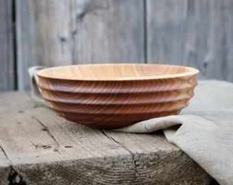 Handcrafted Pine Wood Bowl – Rustic Farmhouse Serving Dish