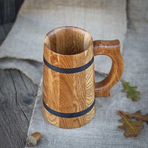 Handgemaakte eikenhouten mok: milieuvriendelijke houten bierpul (20 oz)