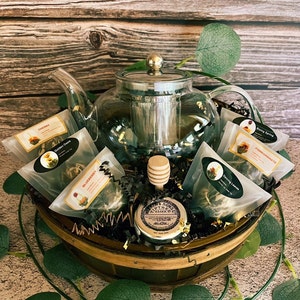 Blooming Tea Party Basket || Ultimate Blooming Tea || High-Quality Tea Gift Set || Exquisite Green Tea Gift || Gourmet Tea Lovers Basket