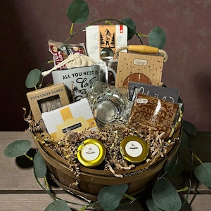 Coffeehouse Favorites Coffee Gift Set with Gourmet Treats, Chocolates and Mug