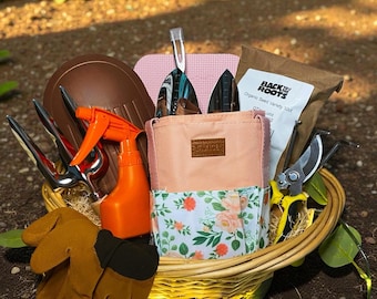 Garden Enthusiast Gift Basket with Gardening Tools, Seeds, Gloves, Kneeling Pad