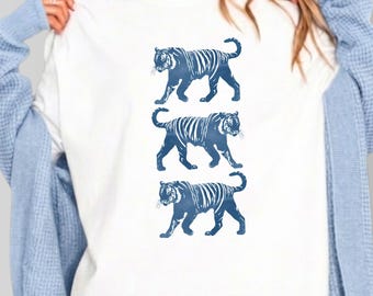 Vintage Tiger Minimalist Comfort Colors Shirt Wildlife Animal Lover Oversized T Shirt Blue Tiger Tee Birthday Gift for Men Women