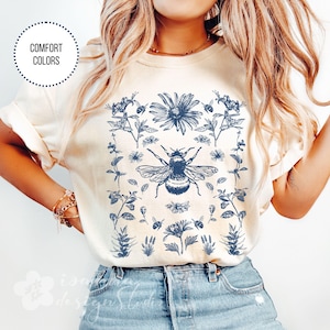 Comfort Colors Wildflower Bee Shirt, Botanical Garden Tee, Pollinator Gift, Cottagecore Floral Top, Bee Lover Nature T-Shirt, gift for women