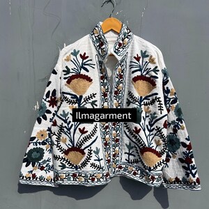 Indian Cotton Suzani Embroidery Handmade Jacket  Women Short Jacket, TNT Fabrice Suzani Jacket Robe  Winter jacket, gift for her,