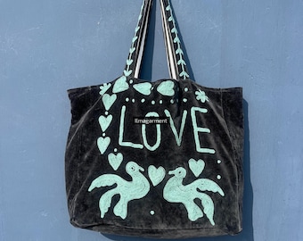 Boho Love Bird Samt Tragetasche Schwarz Samt Tragetasche mit mintgrüner Love & Swan bestickter LOVE Swan Samt Umhängetasche,