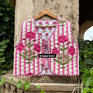 Flower Printed Cotton Quilted Jacket, Boho Style Front Vest Short Jacket Flower Printed Sleeveless Coat, Quilted Vest, Festival Jacket