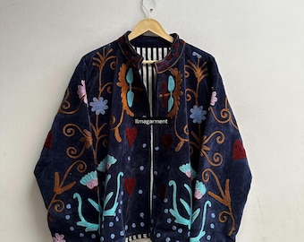 Marineblauw fluweel geborduurd jack | Boho-jas met bloemen | Handgemaakt fluwelen jasje in vintage stijl met bloemenborduursel,