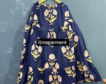 Jupe midi en coton bleue à imprimé floral faite main : jupe de plage à volants