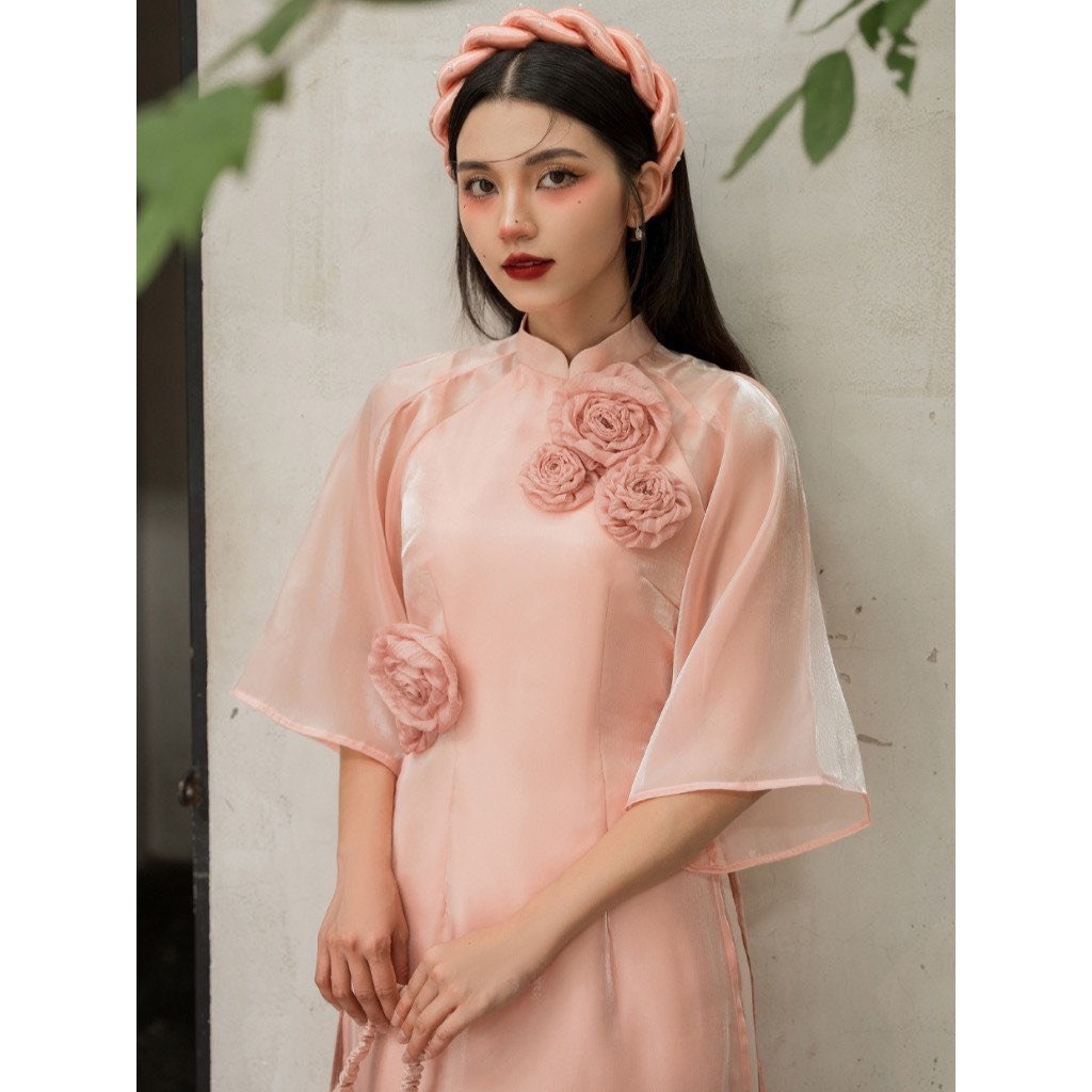 Pre-made Modernized Vietnamese Ao Dai | Ao Dai Cach Tan| Ao