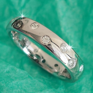 Anillo liso de plata de ley 925 con cristales AAA incrustados, rodiado, brillantemente elegante y sencillo, modelo de diseño francés.