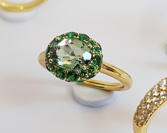 Pompom ring, halo stacking ring made of 925 silver, 24K hard gold plated emerald kunzite green, tsavorite tourmaline oval pave rose cut adjustable