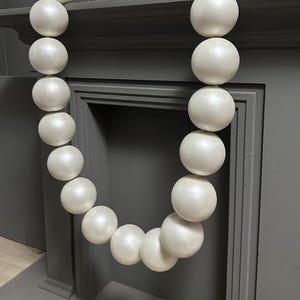 Large pearl garland decor, oversized beads for wedding photoshoot, statement beach wedding backdrop