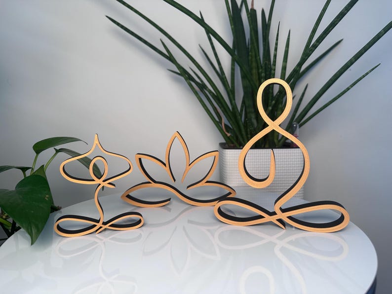 Lijnkunst van een Boeddhabeeld – duurzame decoratie voor meditatie en thuis. Handbeschilderd en 3D-geprint in organisch plastic. afbeelding 7